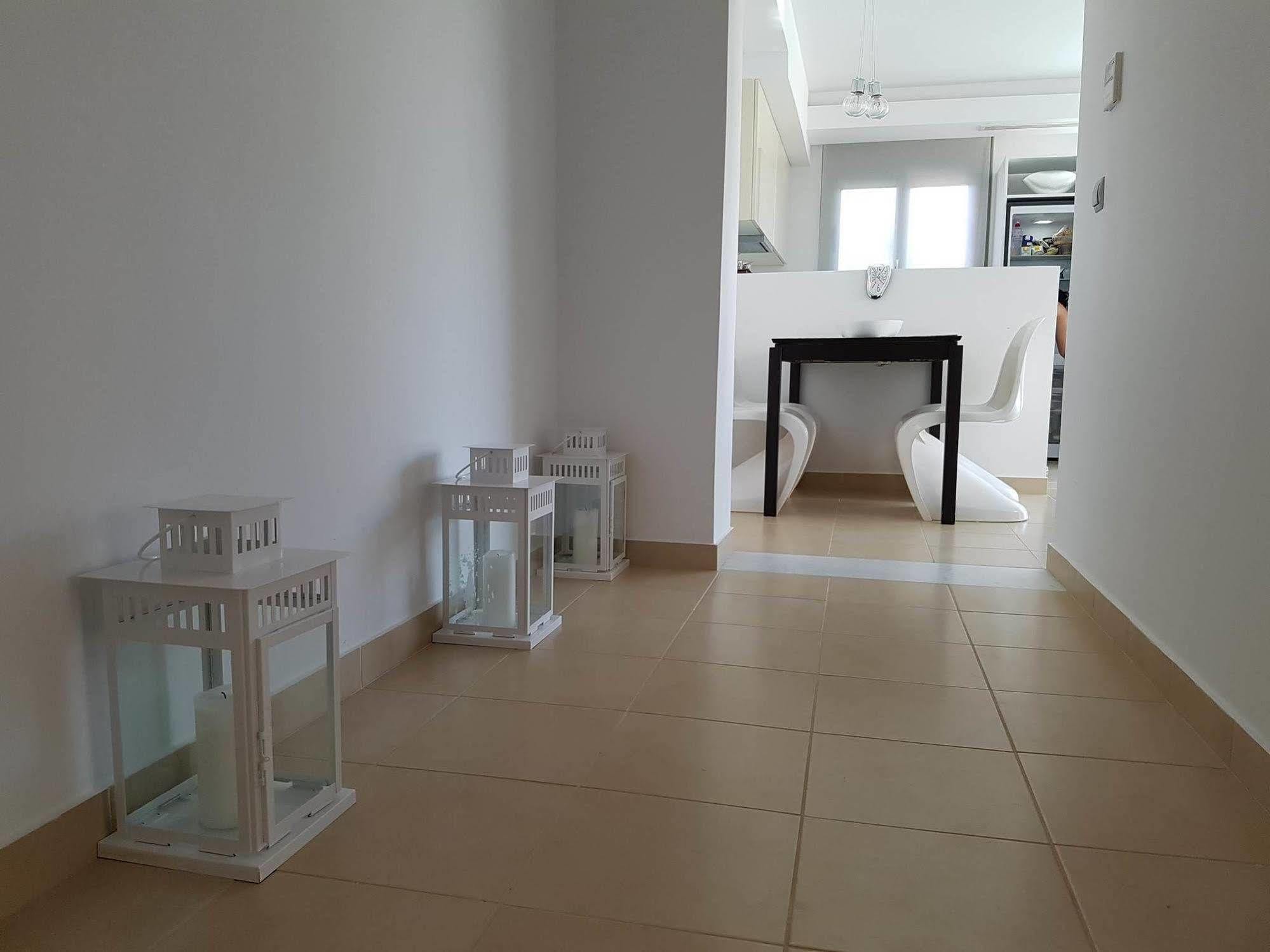 شقة Rvg Rania House With Pool بورتو خيلي المظهر الخارجي الصورة